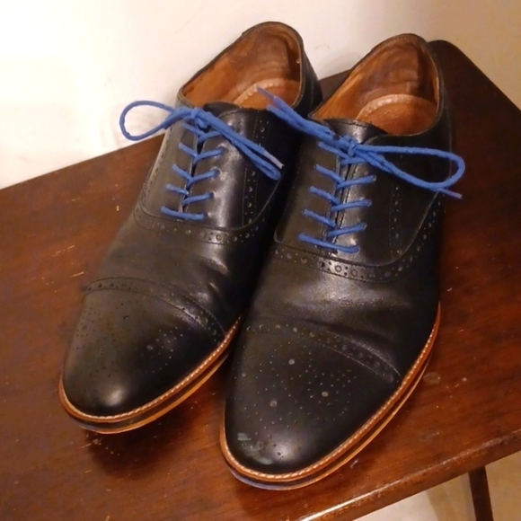 JOHNSTON & MURPHY Dark Blue Leather Wingtip Shoes, 11 - Picture 1 of 7